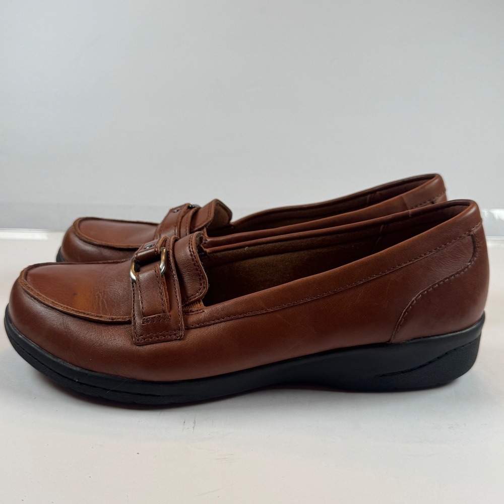 Clarks Collection Brown Leather Loafers Womens 8 M Cushion Soft Slip On Shoes